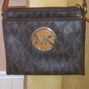 Michael Kors Crossbody